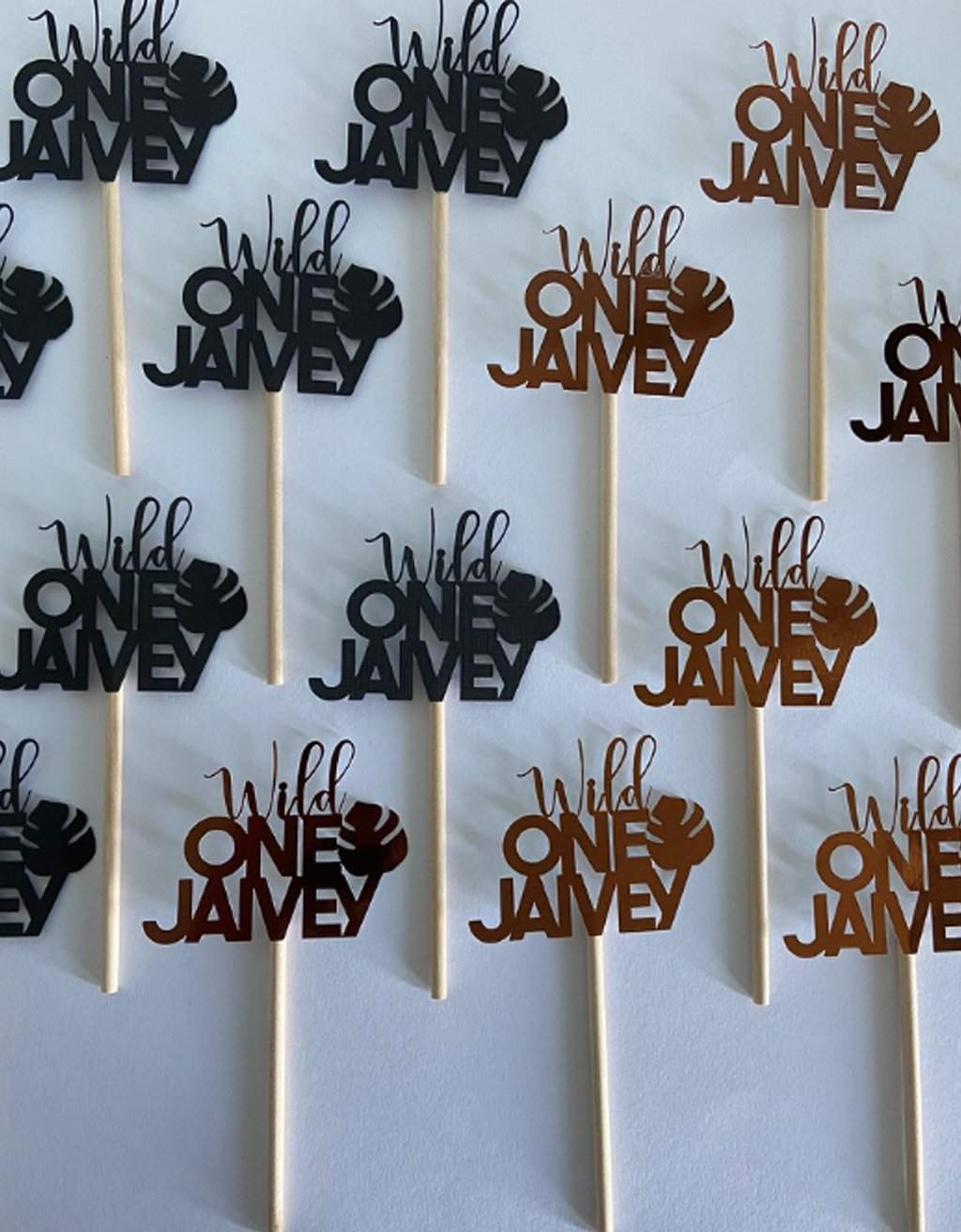 Cupcake topper – Wild One met Naam - per 9 stuks freeshipping - Prints by Mi