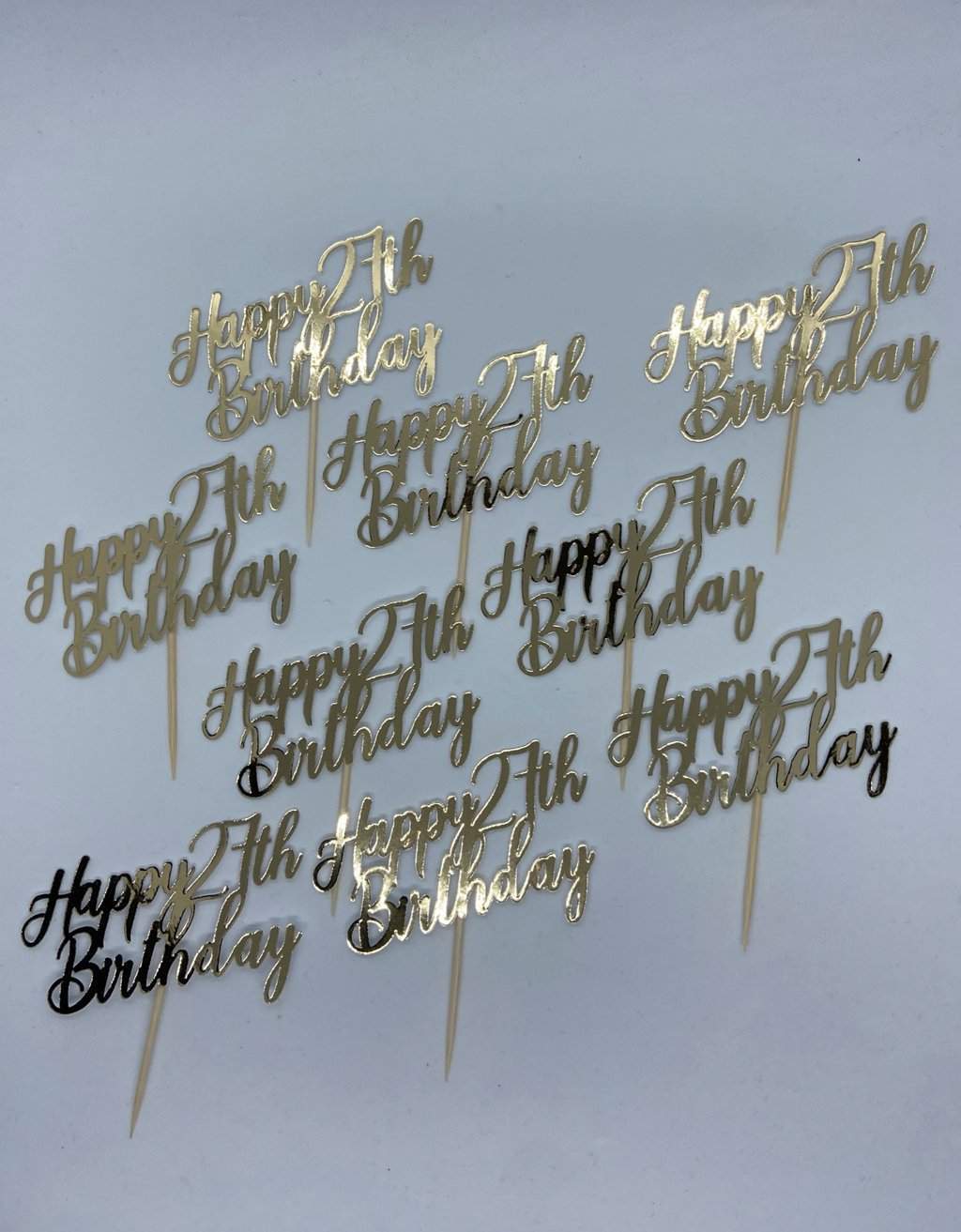 Cupcake prikkers Sierlijk - Eigen tekst - per 9 stuks freeshipping - Prints by Mi