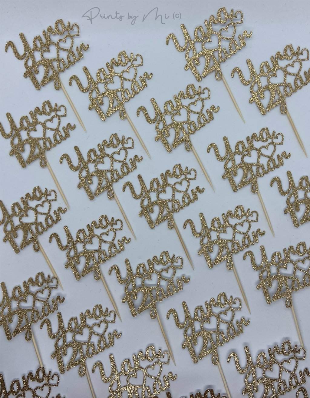 Cupcake prikkers Hartjes met naam en leeftijd - per 12 stuks freeshipping - Prints by Mi