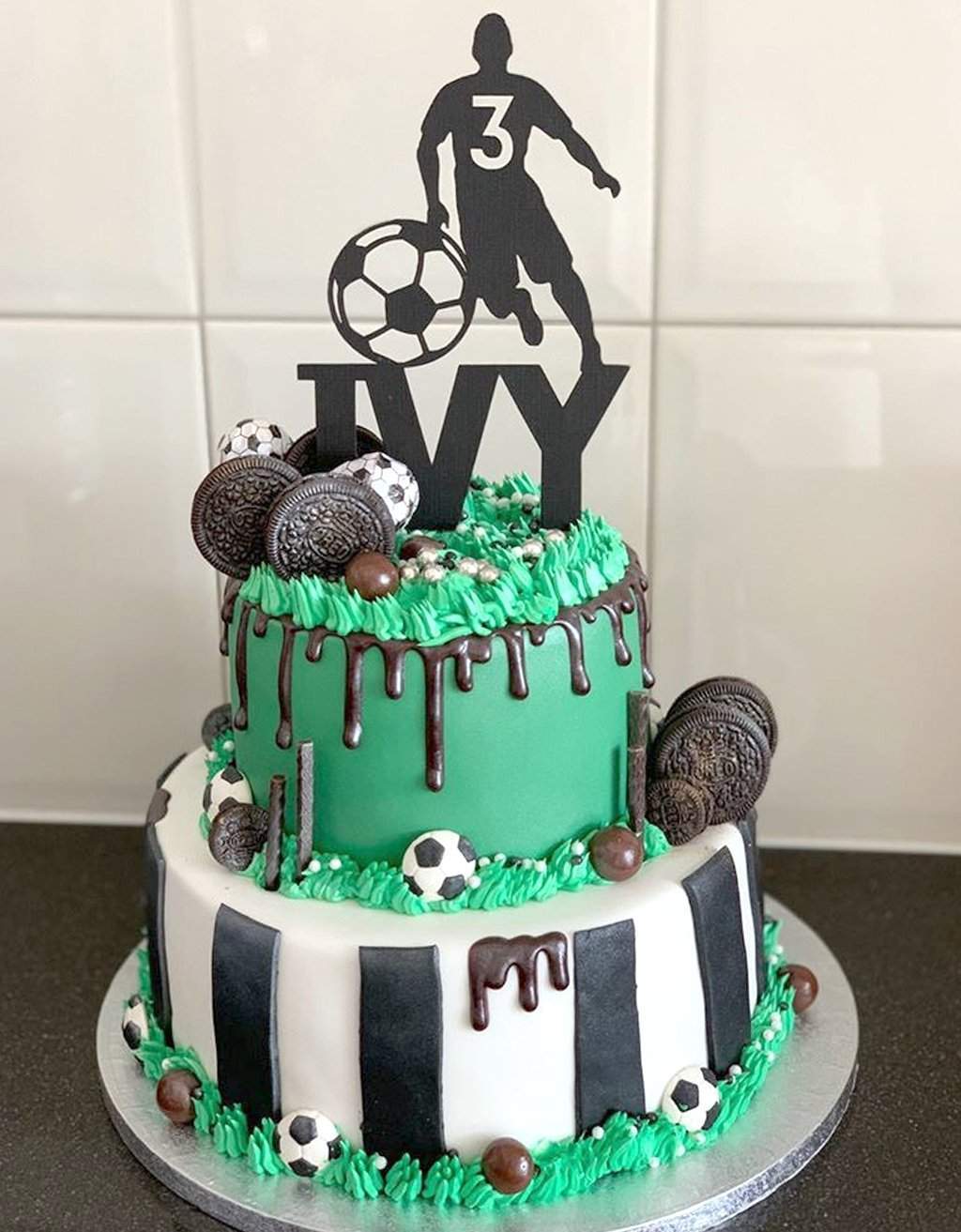 Taarttopper Voetbal en Voetballer met Naam freeshipping - Prints by Mi